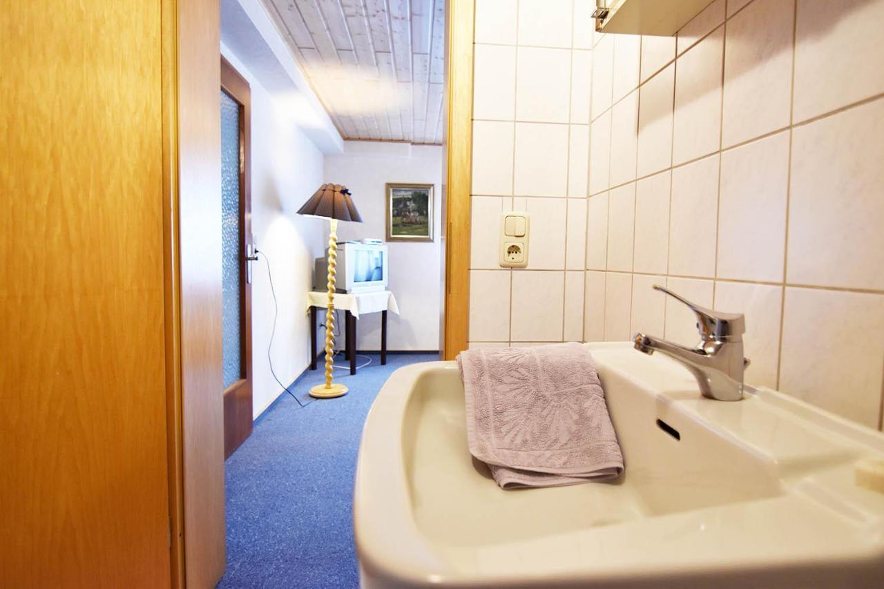 Gaestehaus Steinborn Hotel Heimbach Exterior photo
